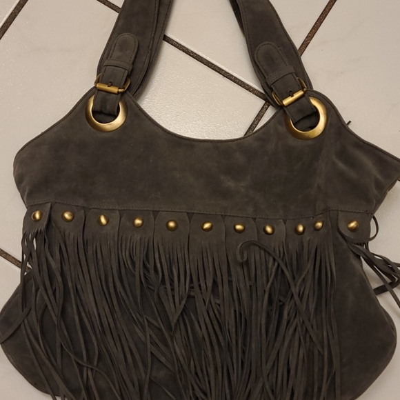 SACHI Handbags - Gray Faux Suede Fringed Bag